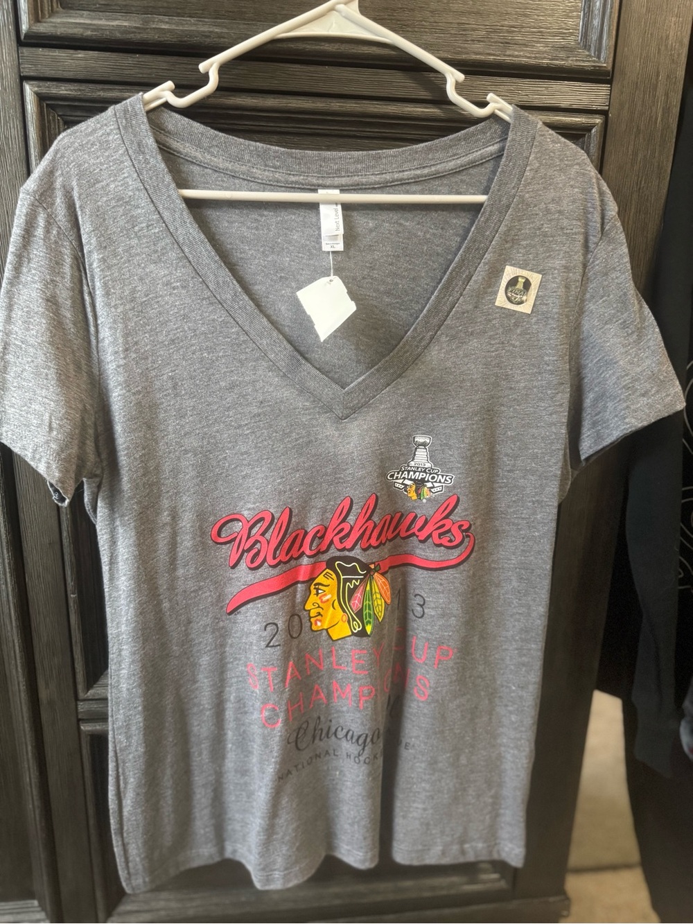 Chicago blackhawks 2013 Stanley cup XL shirt NWT